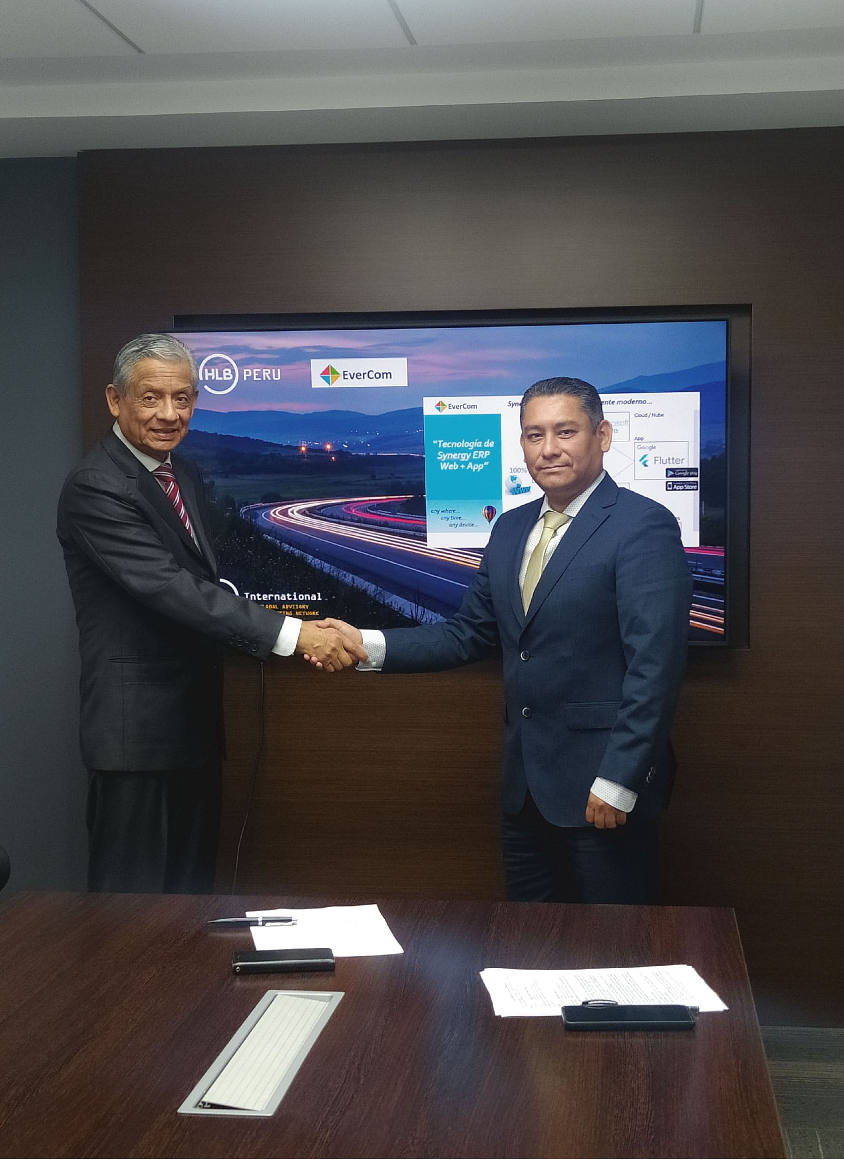 Featured image for “HLB PERU AND EVERCOM SOLUTIONS sign strategic alliance”